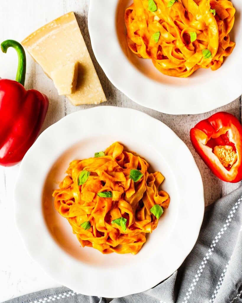 two bowls of roasted red pepper pasta. Image by Jaz Kitchen