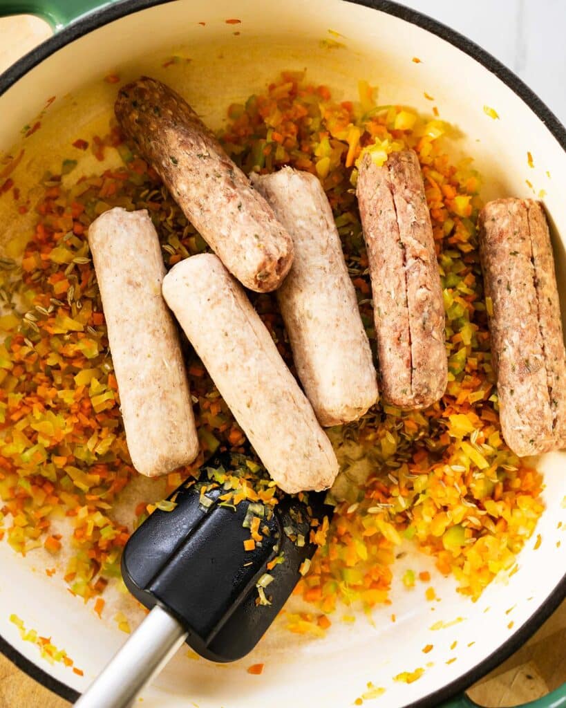 add a mix of beef and pork sausages.  Image by Jaz Kitchen